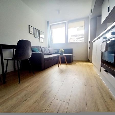 Neoapartments Lotnicza Wrocław Eksteriør bilde