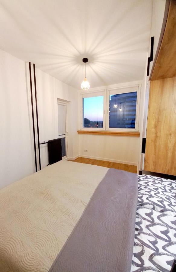 Neoapartments Lotnicza Wrocław Eksteriør bilde