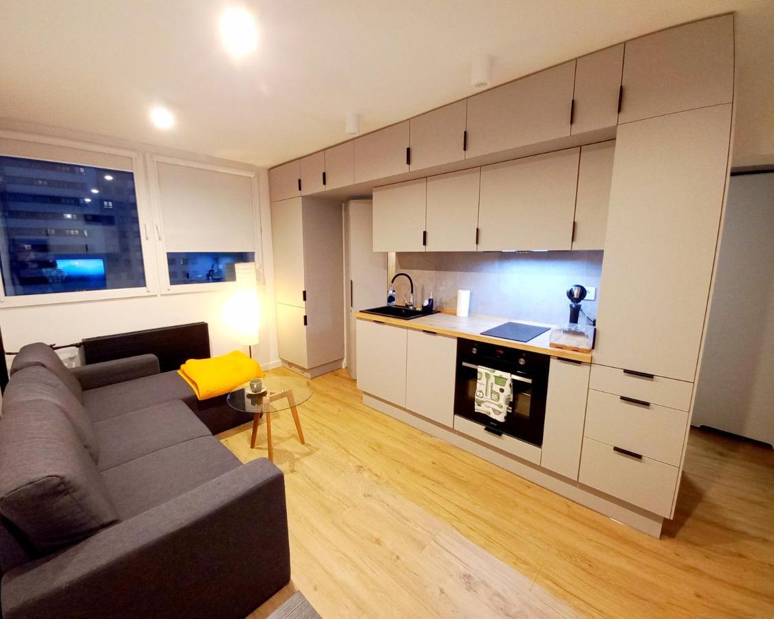 Neoapartments Lotnicza Wrocław Eksteriør bilde